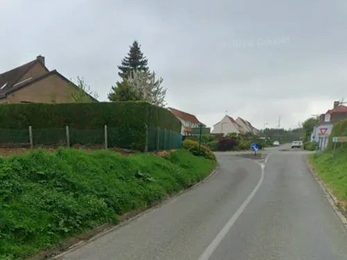 Deux blessés dans un accident à Wisques, un homme a dû être...