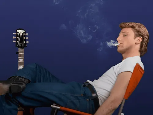 Johnny Hallyday : le biopic sortira plus tôt !