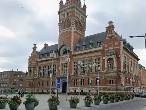Pourquoi la ville de Dunkerque doit-elle faire des économies ?