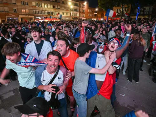 France-Irak à Dunkerque : retransmission sur écran géant place...