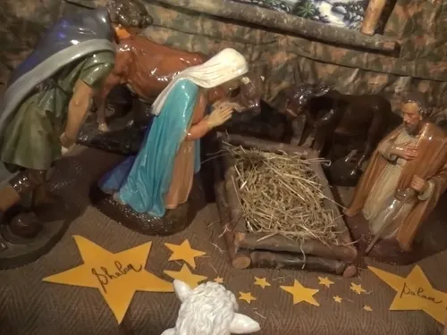 Bourbourg : Exposition de 900 crèches à l'église Saint Jean-Baptiste