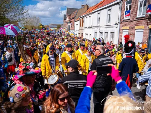 Agressions sexuelles sur mineurs : que s'est-il passé à la bande de...
