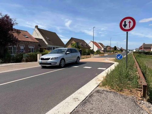 Imaginée il y a 20 ans, la route entre Saint-Omer et Clairmarais...