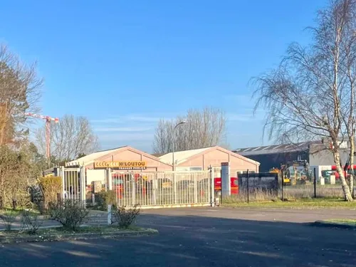 Petite-Synthe : de la fumée dans les locaux de Kiloutou, les...