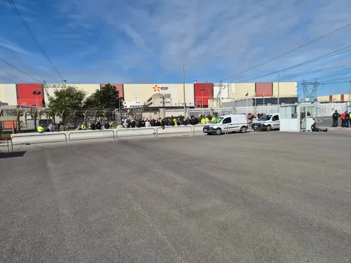 Code rouge à la centrale nucléaire de Gravelines : deux individus...