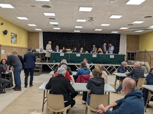 Municipales 2026 à Lumbres : Joëlle Delrue en tête du premier tour