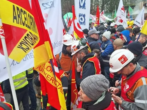 Grande-Synthe, Fort-Mardyck, Desvres : ArcelorMittal nationalisé,...
