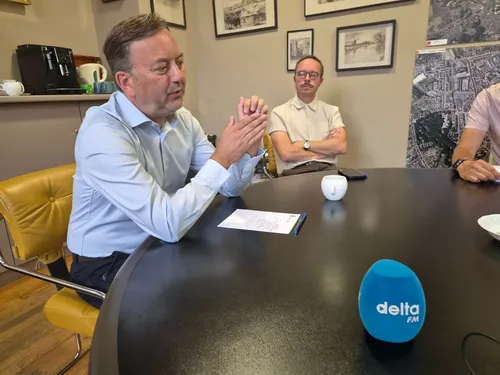 Malgré 20 000km de distance, François Decoster veut rester proche...