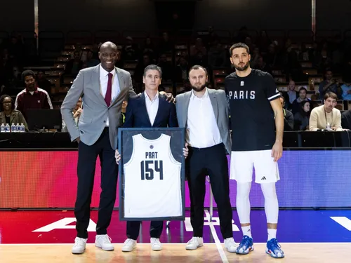 Basket : Gravelines veut dompter la Tour Eiffel