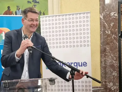Patrice Vergriete sensible au mouvement des lycéens dans le...