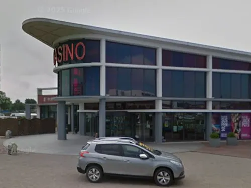 Boulogne-sur-Mer : bowling, jeux, logements… Capécure va se...