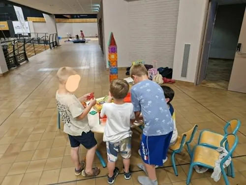 Leffrinckoucke, canicule : face à la chaleur, l’école Favresse a...