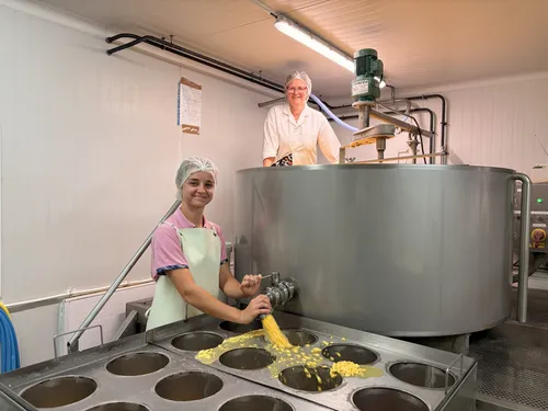 Margaux et Valérie, des femmes à la tête de la ferme à Bissezeele