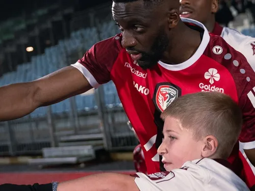 Foot, Boulogne-sur-Mer : Demba Thiam, le grand frère