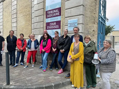 À Saint-Omer, les victimes de violence battent de nouveau le pavé