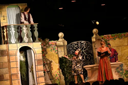 Boulogne: les comédiens de la Revue vont rejouer "Roméo et Juyette"...