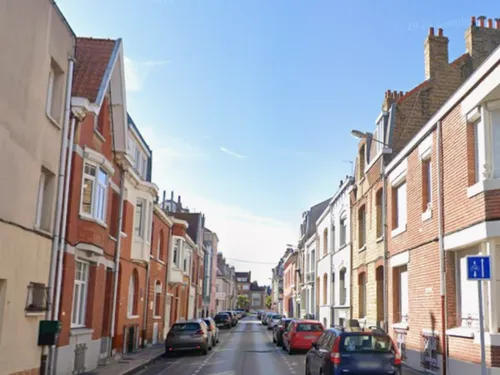 Un couple retrouvé mort à Dunkerque : une scène de crime d’une...