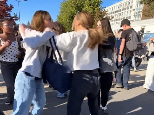 Hazebrouck : une collégienne agressée par deux élèves, une plainte...