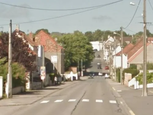  Neufchâtel-Hardelot :  la rue des Allées interdite à la...