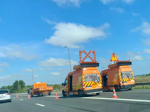 A16 : des travaux perturbent la circulation dans le sens...