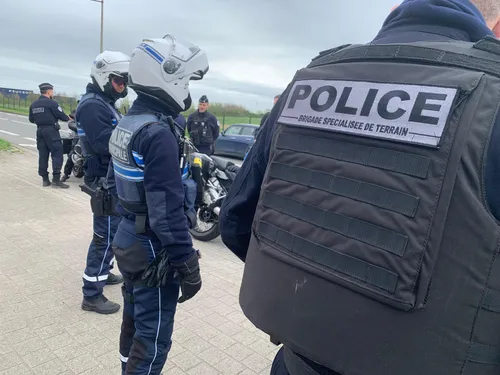 Coudekerque-Branche : un adolescent grièvement blessé, le...