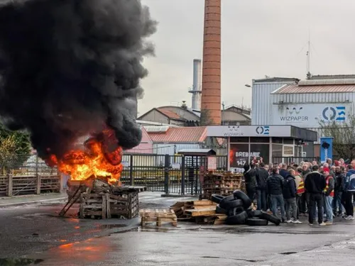 Wizernes : l’entrée du site de Wizpaper bloquée le temps du PSE