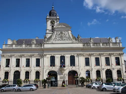 Municipales : à Aire-sur-la-Lys : duel Dissaux – Rys pour la mairie