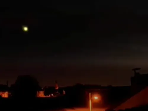 C'était quoi cette énorme boule de feu visible dans le ciel de la...