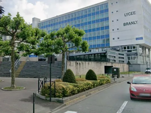 Boulogne-sur-Mer : une adolescente projetée au sol après avoir été...