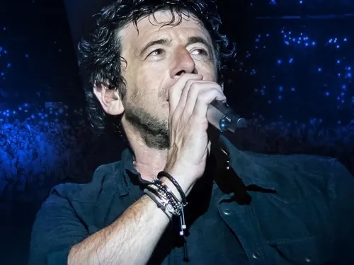 Patrick Bruel, mis en examen pour violences sexuelles, annule sa...