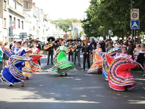 Boulogne-sur-Mer : la Cavalcade d'été, un grand moment de fête......