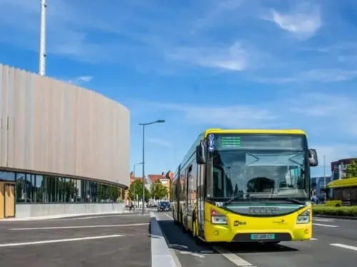 Saint-Pol-sur-Mer : une femme s'en prend à des usagers d'un Dk'Bus,...