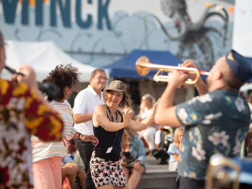 Grand-Fort-Philippe : entre mer, mémoire et fête 