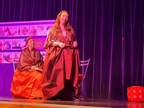 Le Théâtre de la Coquille présente son nouveau spectacle aux Moëres.