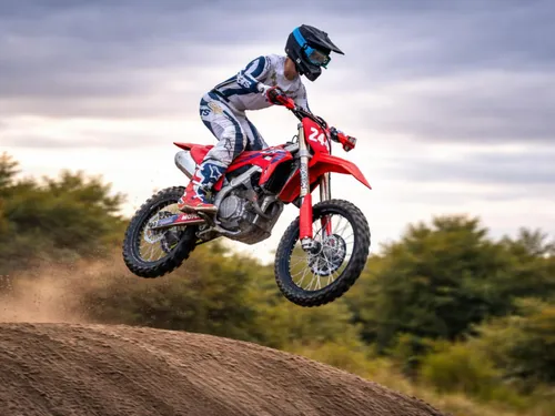 Hazebrouck : à un mois de l'Enduropale, un pilote privé de course...