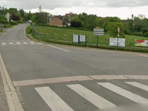 Éperlecques : un adolescent projeté au sol dans un accident de moto