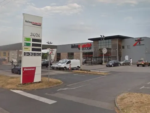 Coudekerque-Branche : des jets de pierre et des véhicules dégradés