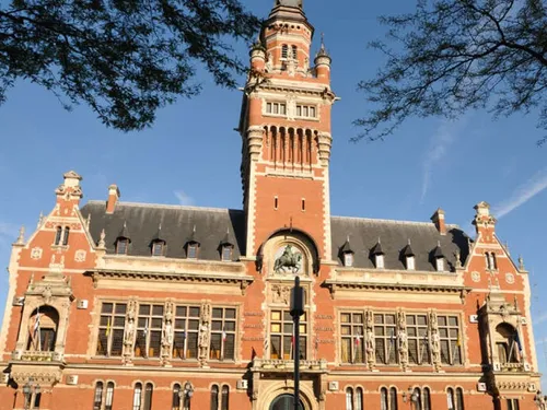 Municipales à Dunkerque : Patrice Vergriete large favori face à 4...