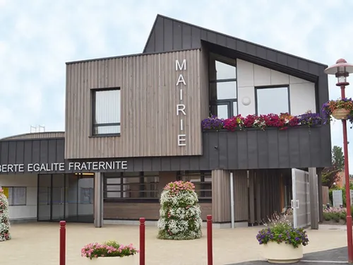 Municipales : Fort-Mardyck, duel Bartholoméus / Nave pour la...