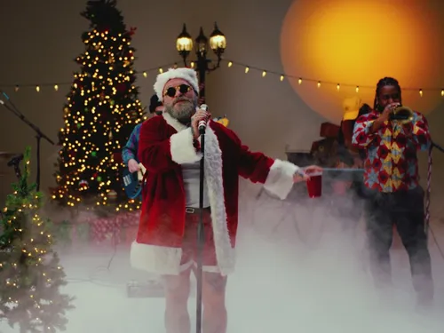 🎄 Le Son Tout Neuf du Jour : Teddy Swims – Christmas