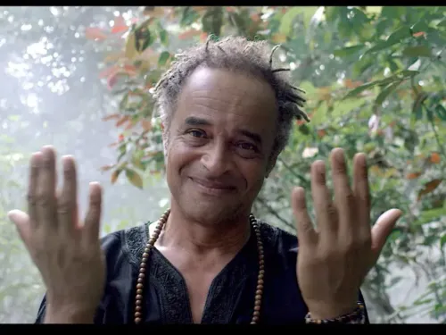 Yannick Noah en tournée acoustique : un concert intimiste annoncé à...