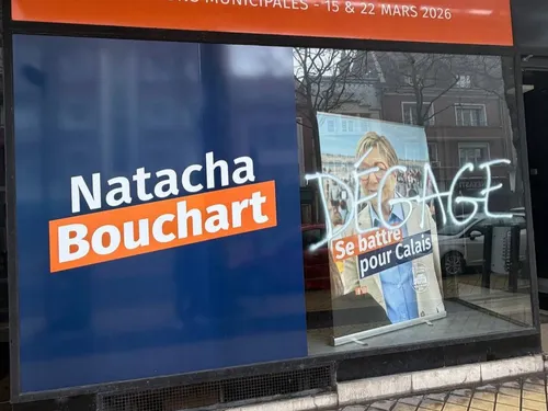 Calais : la permanence de Natacha Bouchart taggée