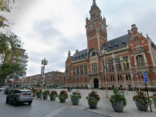 Deux individus interpellés après des dégradations dans un immeuble...