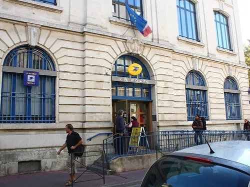 Panne à La Poste et à La Banque Postale : de nombreux services...