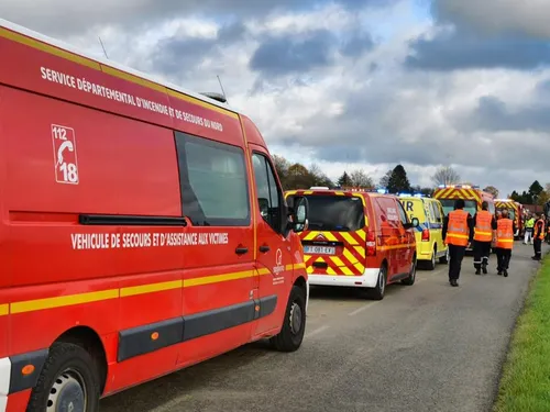 Violent accident à Cléty : quatre blessés, deux femmes en urgence...