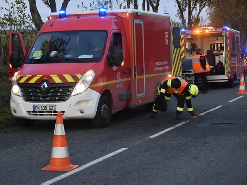 Accident frontal à Samer : trois blessés et route coupée 