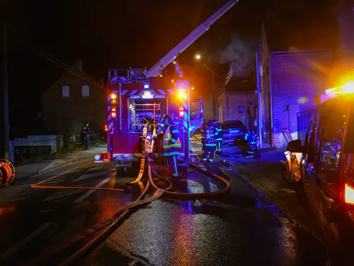 Azincourt : important incendie dans un bâtiment de négoce, sept...