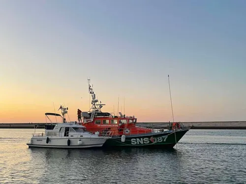 Dunkerque : la SNSM remorque un voilier néerlandais en panne