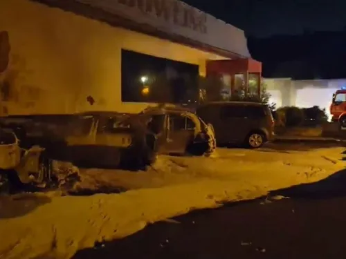Dunkerque : quatre voitures incendiées et une dégradée cette nuit...