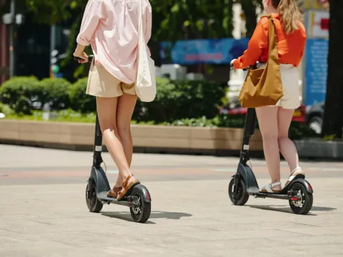 Bourbourg : le casque obligatoire sur les trottinettes électriques 